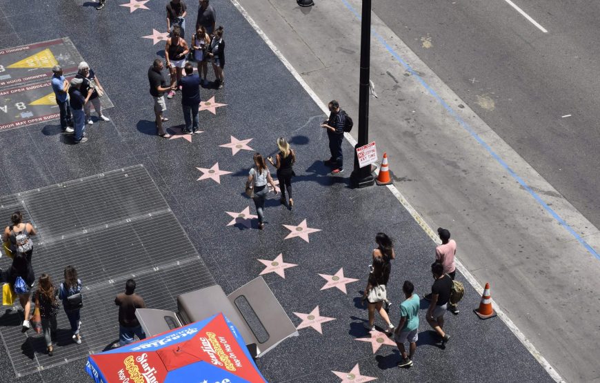 Hollywood Day Tour from Las Vegas plus Santa Monica Beach and Pier