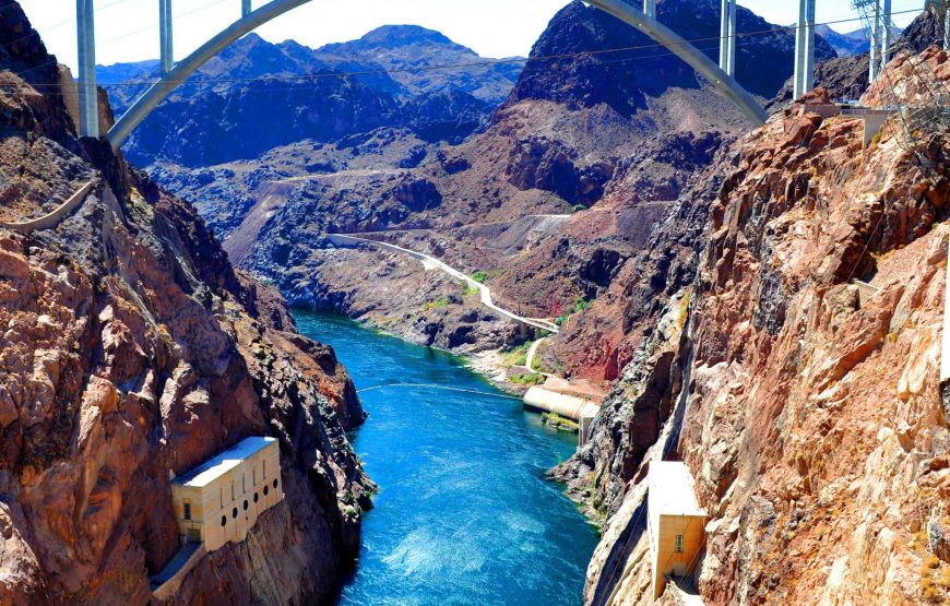 Hoover Dam VIP Tour from Las Vegas.
